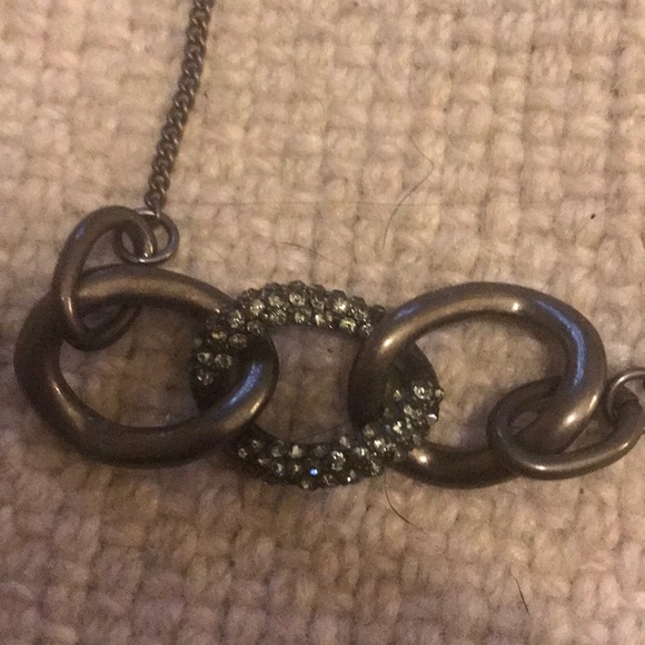 Kenneth Cole Necklace - Picture 4 of 7